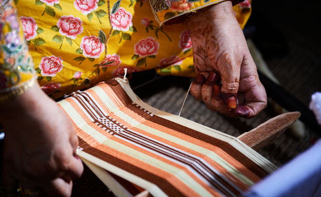 Al-Sadu weaving