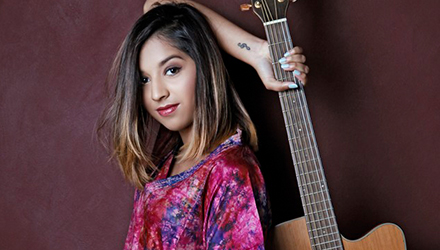 Esther Eden Fernandes